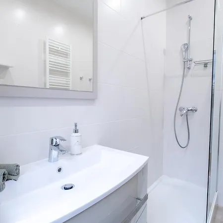 Lägenhet Luxury Flat Champs Elysees 4 Guests