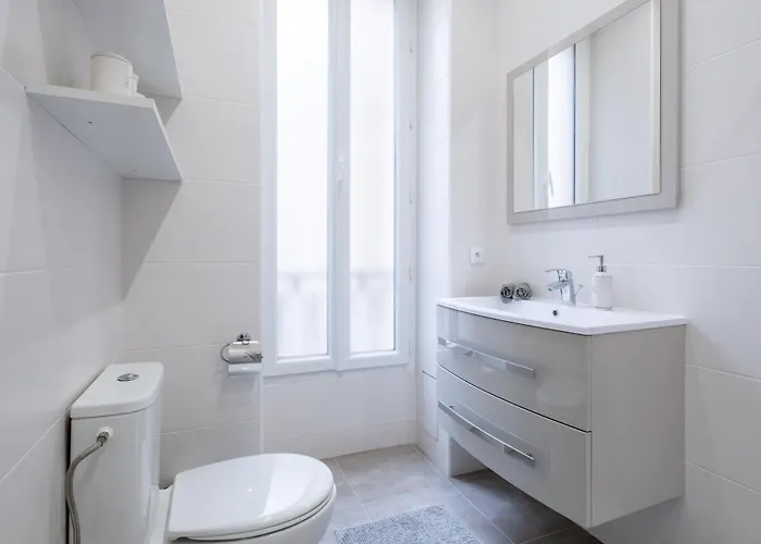 Luxury Flat Champs Elysees 4 Guests * Paris