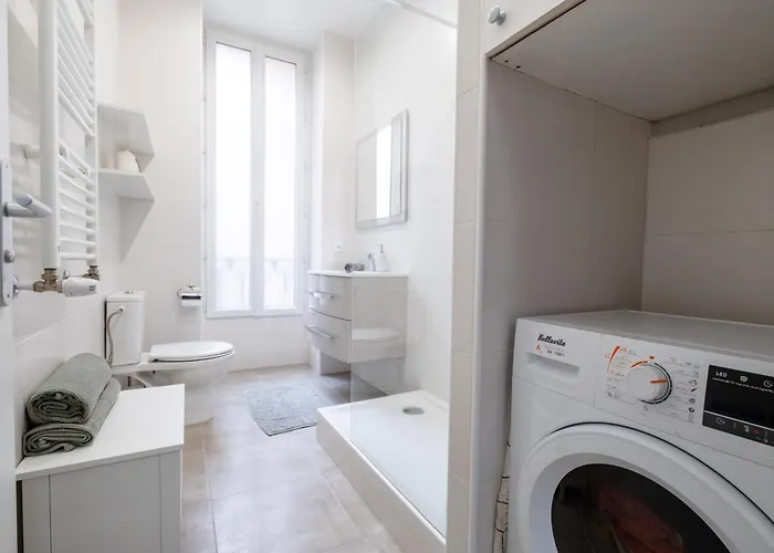 Luxury Flat Champs Elysees 4 Guests Apartament *